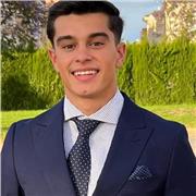 Profesor de Educación Física y entrenador personal, soy una persona comprometida, organizada y con habilidades de comunicación efectiva. Estoy dispuesto a asumir nuevos retos y seguir aprendiendo y creciendo profesionalmente en el campo de la enseñanza de